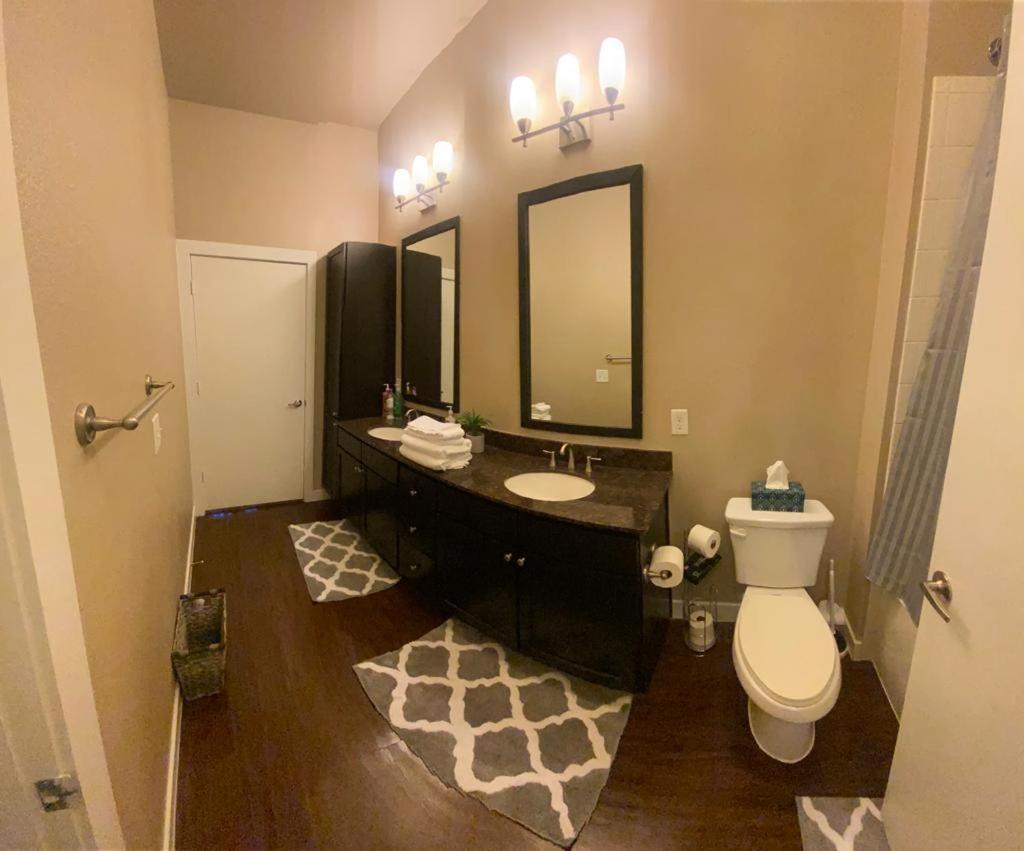Luxury 1Br Condo Wbalcony - Galleriariver Oak Houston Eksteriør billede
