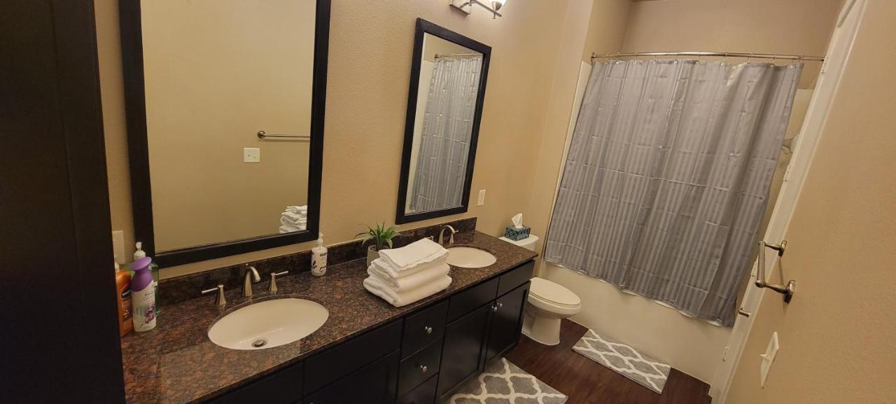 Luxury 1Br Condo Wbalcony - Galleriariver Oak Houston Eksteriør billede